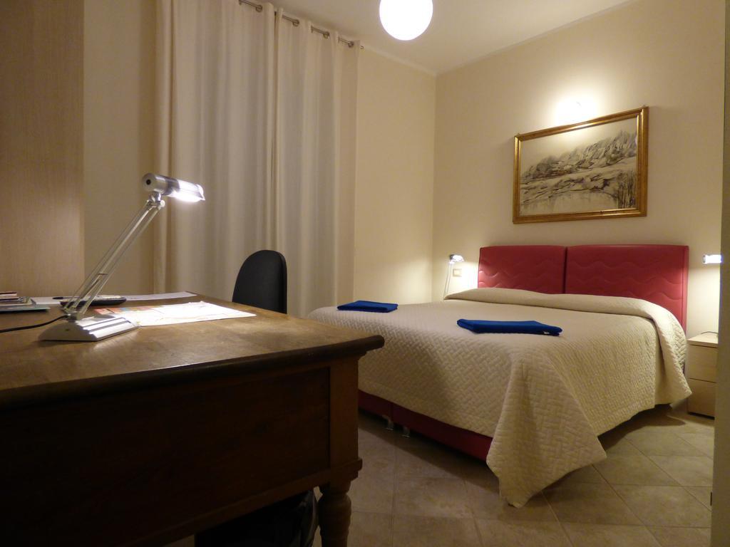 Anania Hotel Cagliari Room photo